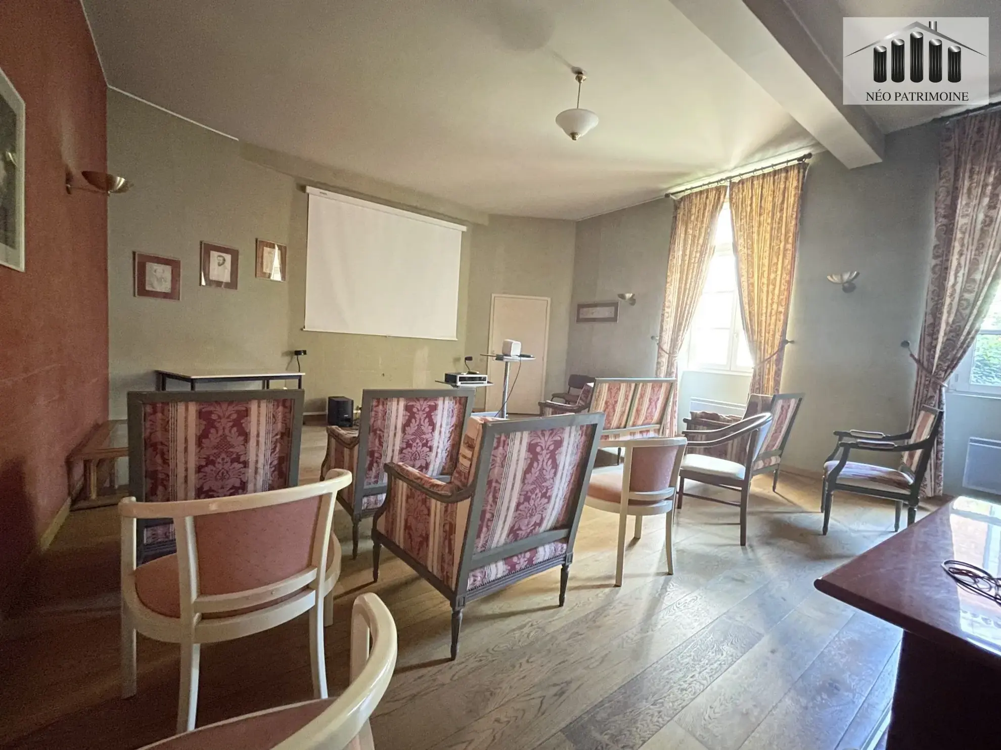 SALON COMMUN Appartement T1 pour seniors dans résidence de standing à Toulouse 