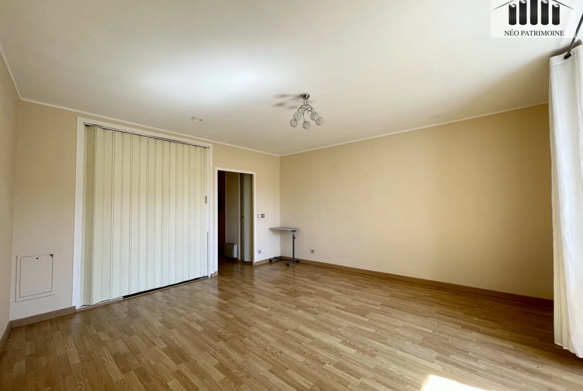 STUDIO Appartement T1 pour seniors dans résidence de standing à Toulouse 