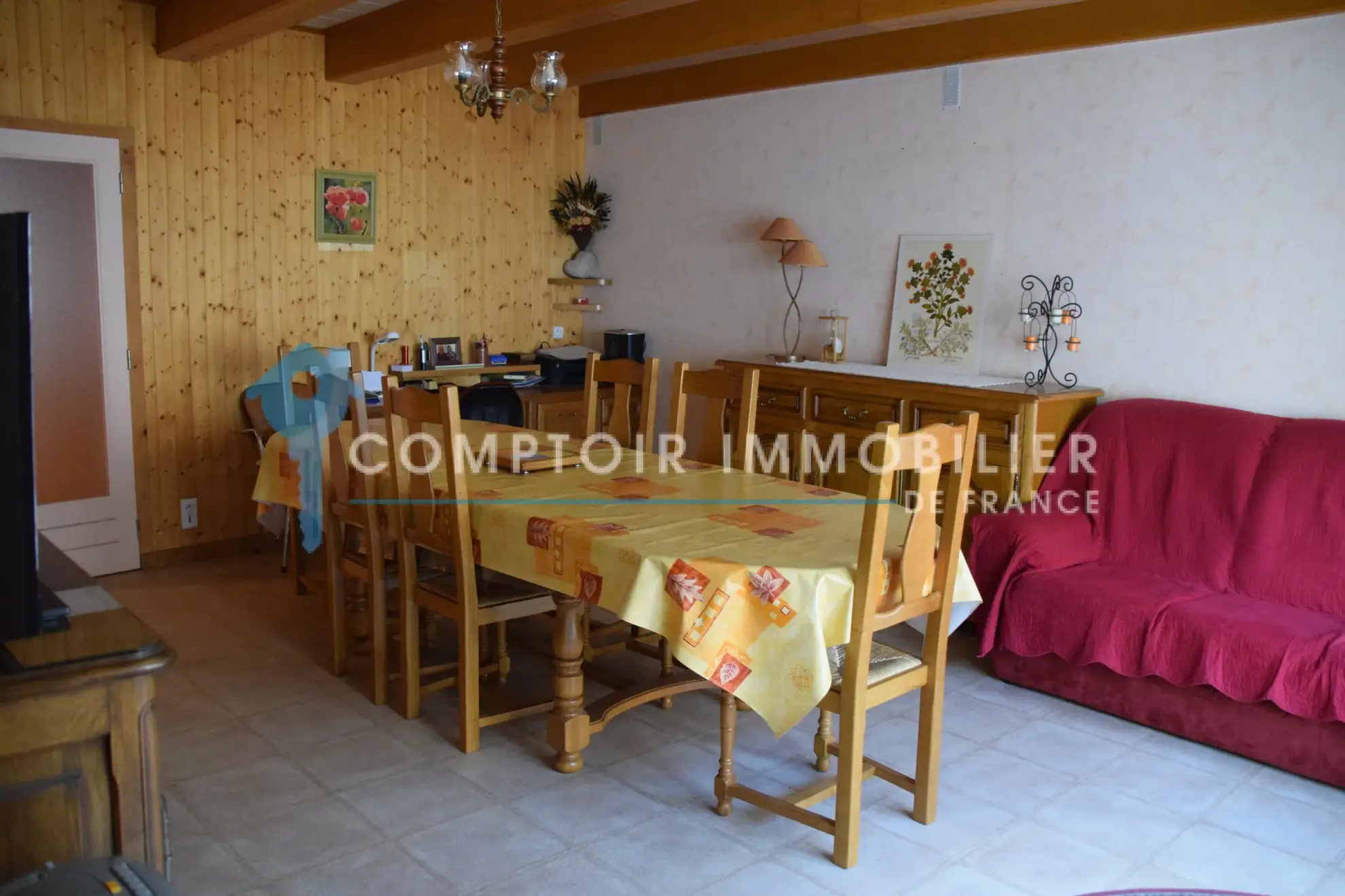 Belle maison de village rénovée en Ardèche avec grand terrain à Lanarce 