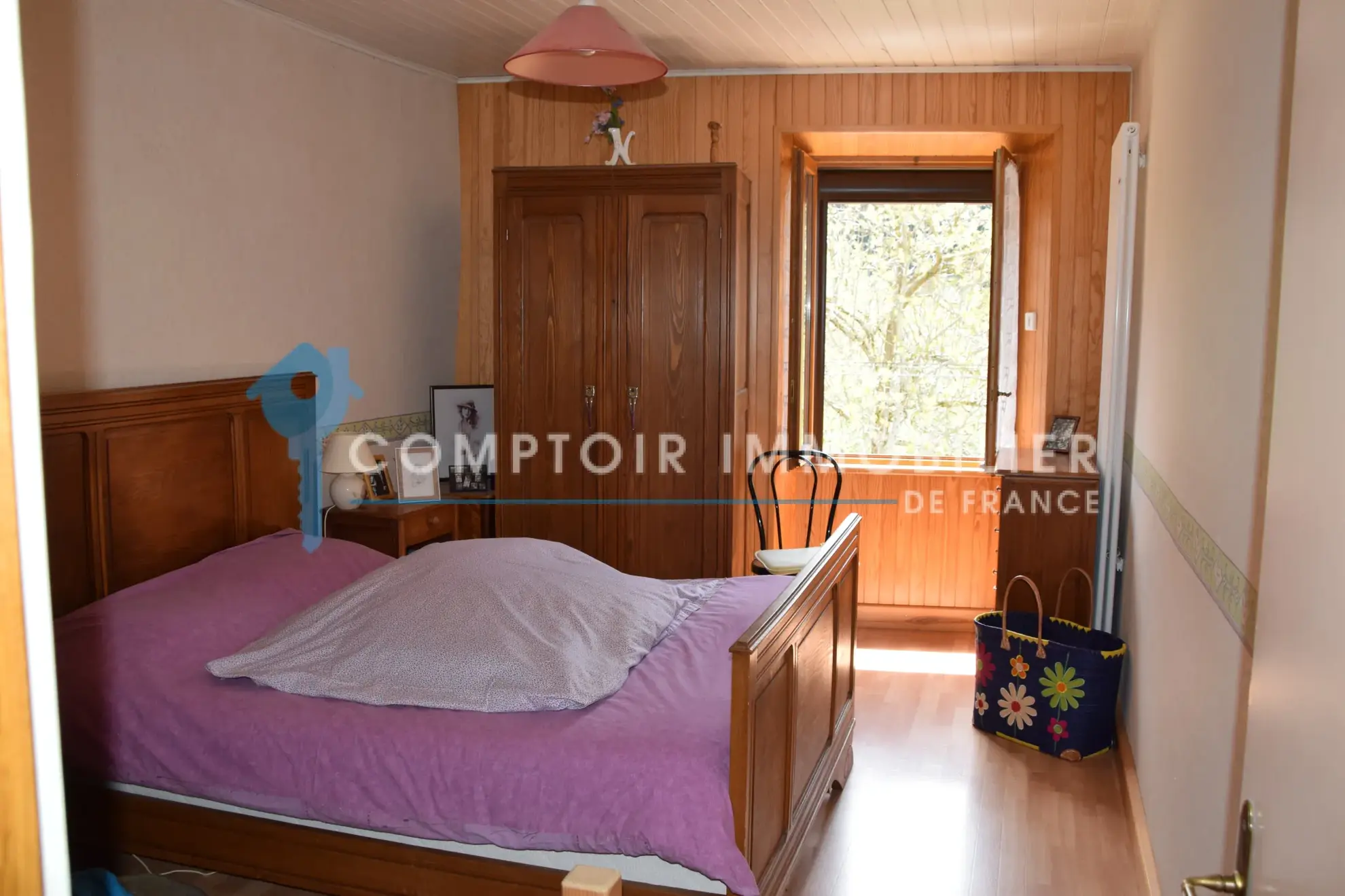 Belle maison de village rénovée en Ardèche avec grand terrain à Lanarce 