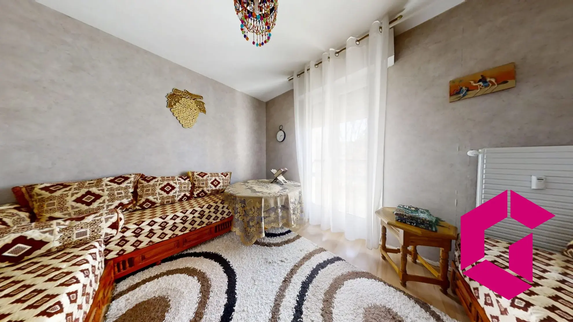 Vente appartement 96 m² avec balcon et parking à Saint-Étienne 
