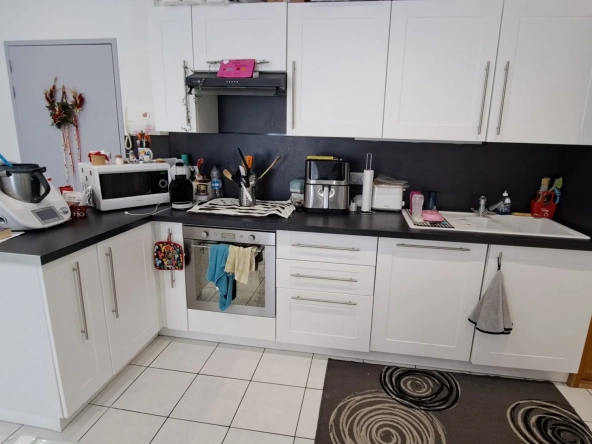 Vente appartement 3 pièces en rez-de-chaussée avec cave à Forges-les-Bains