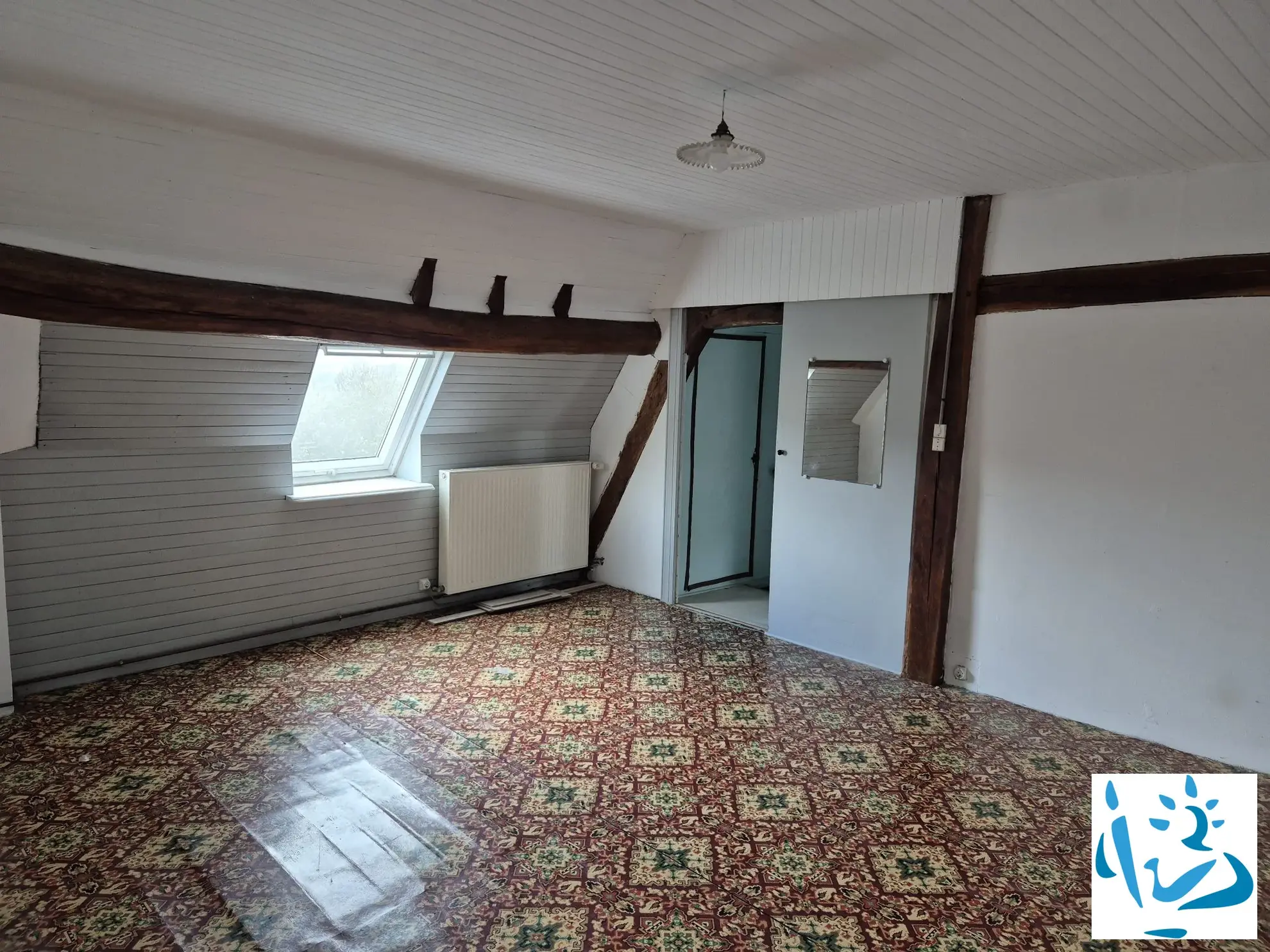 Maison ancienne à vendre à Mortagne-au-Perche dans un hameau calme de 3 chambres 