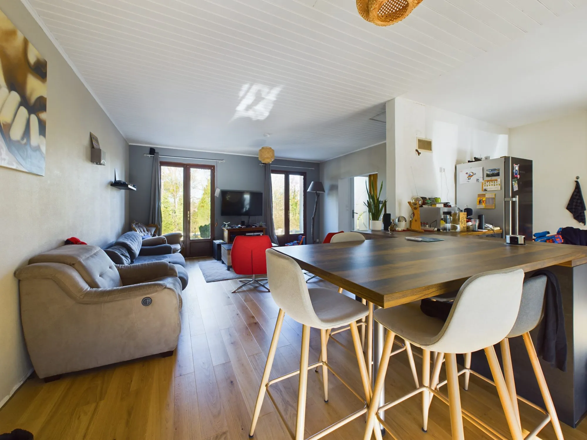 À vendre maison à Sérigné 129 m² avec jardin, garage et 4 chambres 