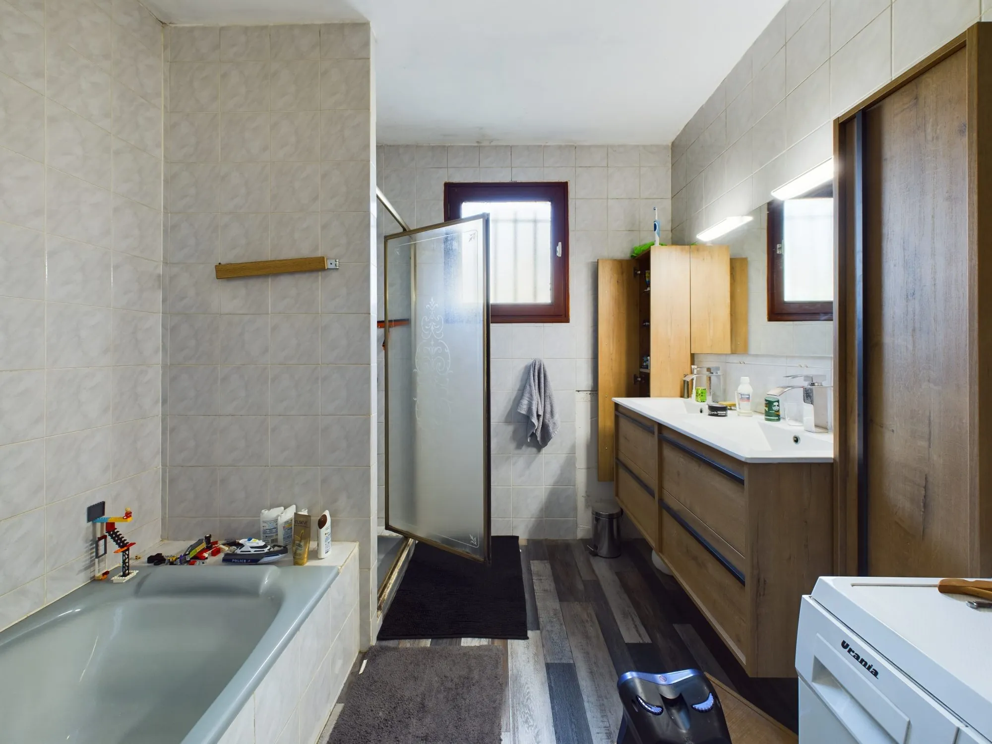 À vendre maison à Sérigné 129 m² avec jardin, garage et 4 chambres 