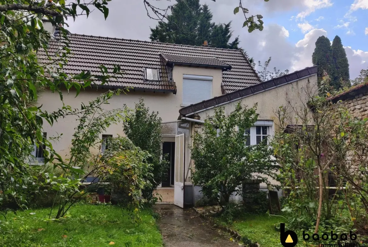 Maison ancienne de 102 m² à Malesherbes, calme et proche de la forêt 