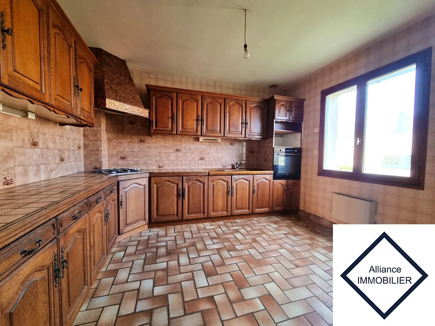 Maison familiale de 106 m² avec terrain ensoleillé à Gaël proche commodités 