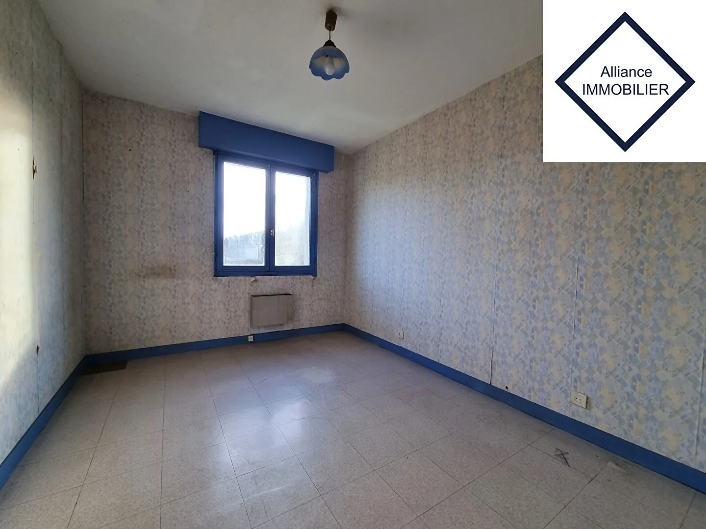 Maison familiale de 106 m² avec terrain ensoleillé à Gaël proche commodités 