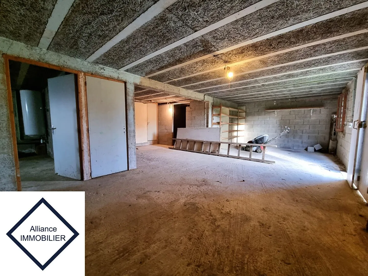 Maison familiale de 106 m² avec terrain ensoleillé à Gaël proche commodités 