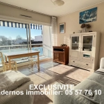 Appartement T2 en centre-ville d'Andernos avec balcon, vue dégagée