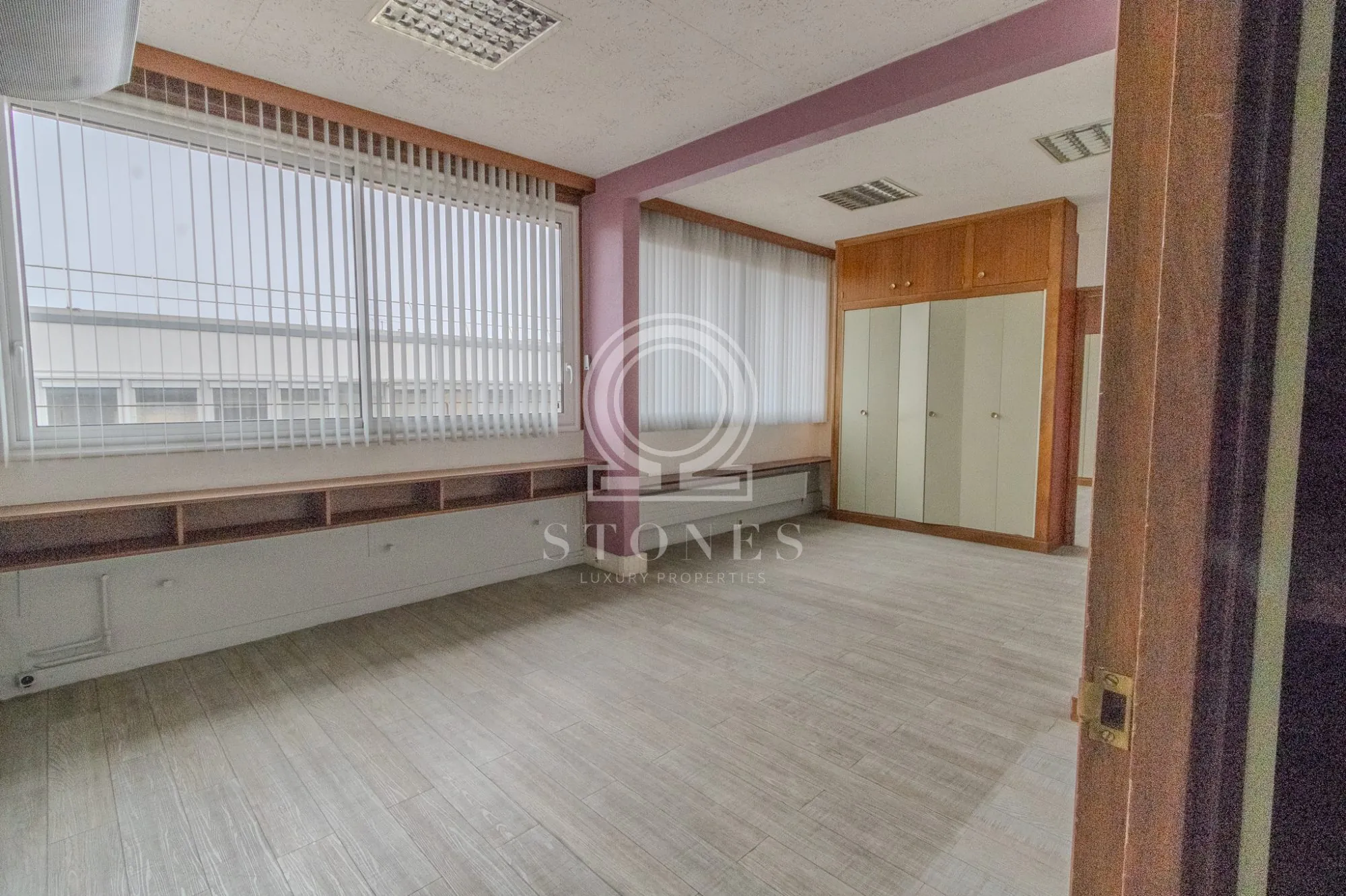 Appartement à rénover de 67 m² à La Celle-Saint-Cloud, potentiel de transformation et lieu calme 
