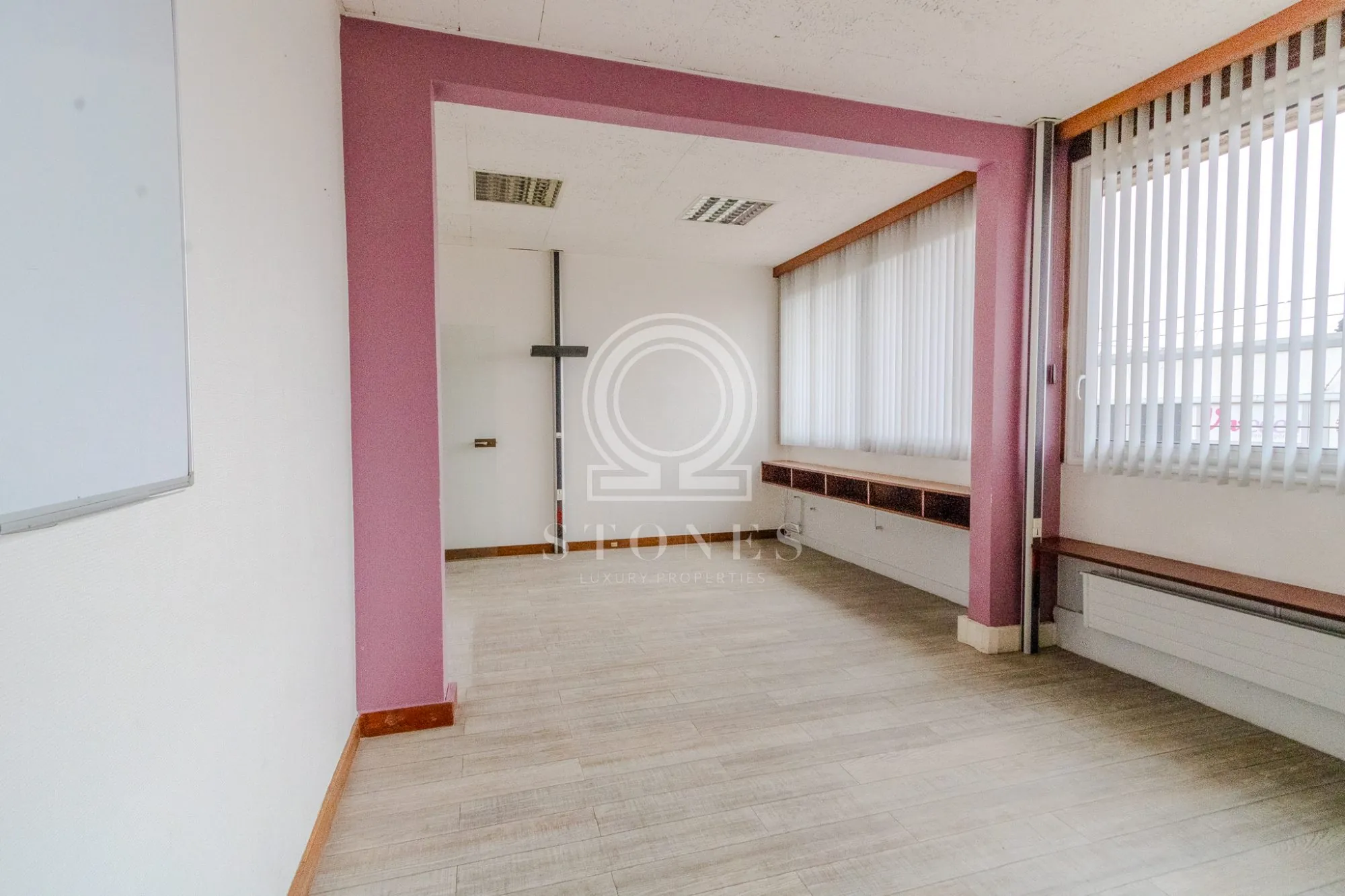 CHAMBRE 2 Appartement à rénover de 67 m² à La Celle-Saint-Cloud, potentiel de transformation et lieu calme 