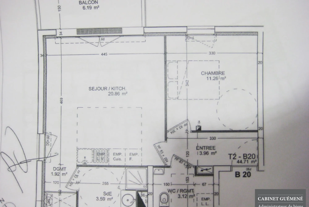 Appartement T2 à Rezé avec locataire en place, balcon et parking, idéal investisseur 