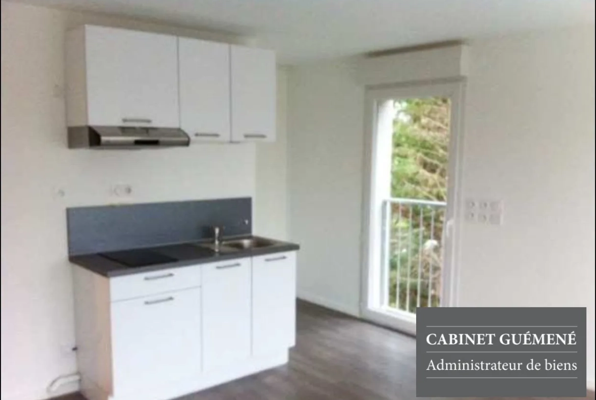 Appartement T2 à Rezé avec locataire en place, balcon et parking, idéal investisseur 