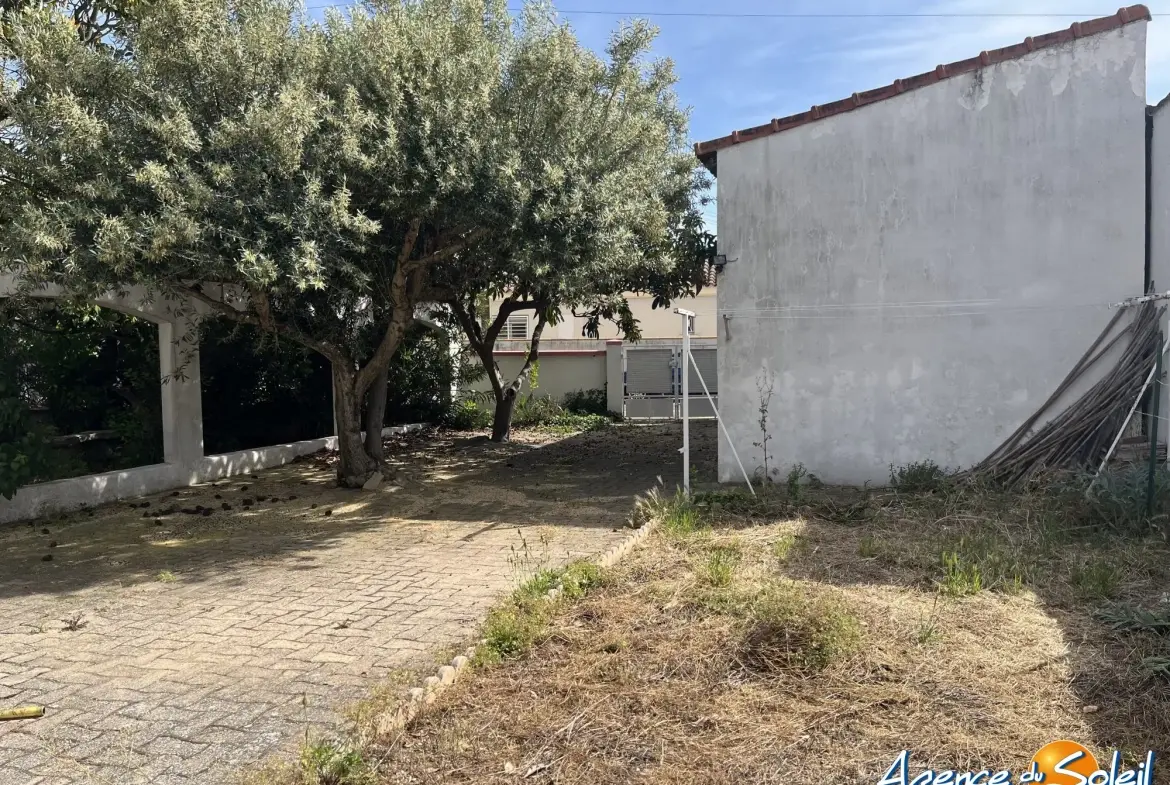 Terrain constructible de 240 m² à Narbonne, emplacement idéal pour votre projet immobilier 