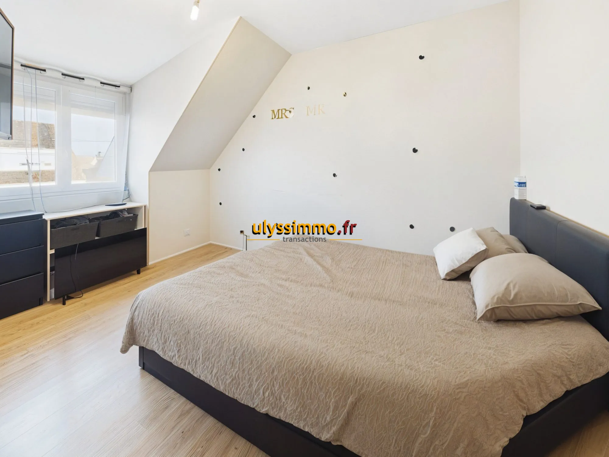 Maison mitoyenne 3 chambres avec jardin et sous-sol à Rosières-en-Santerre 