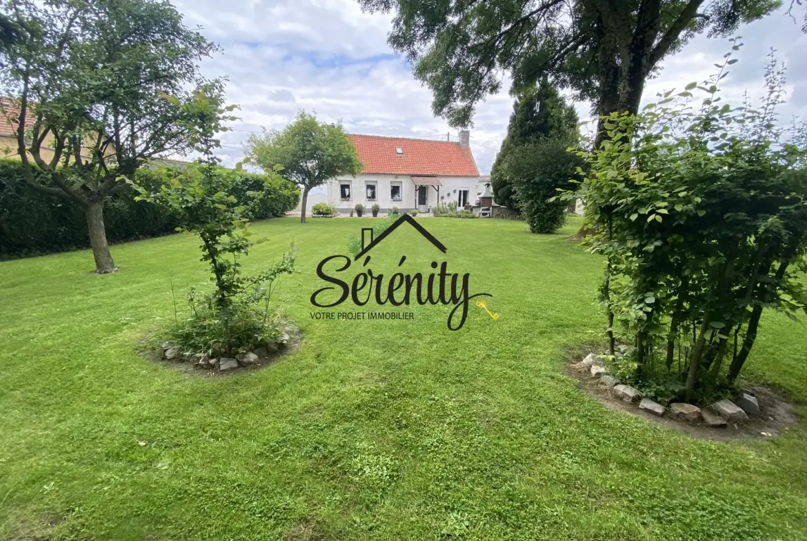 Maison individuelle de 95 m² à Honnechy avec jardin et garages - Secteur calme 