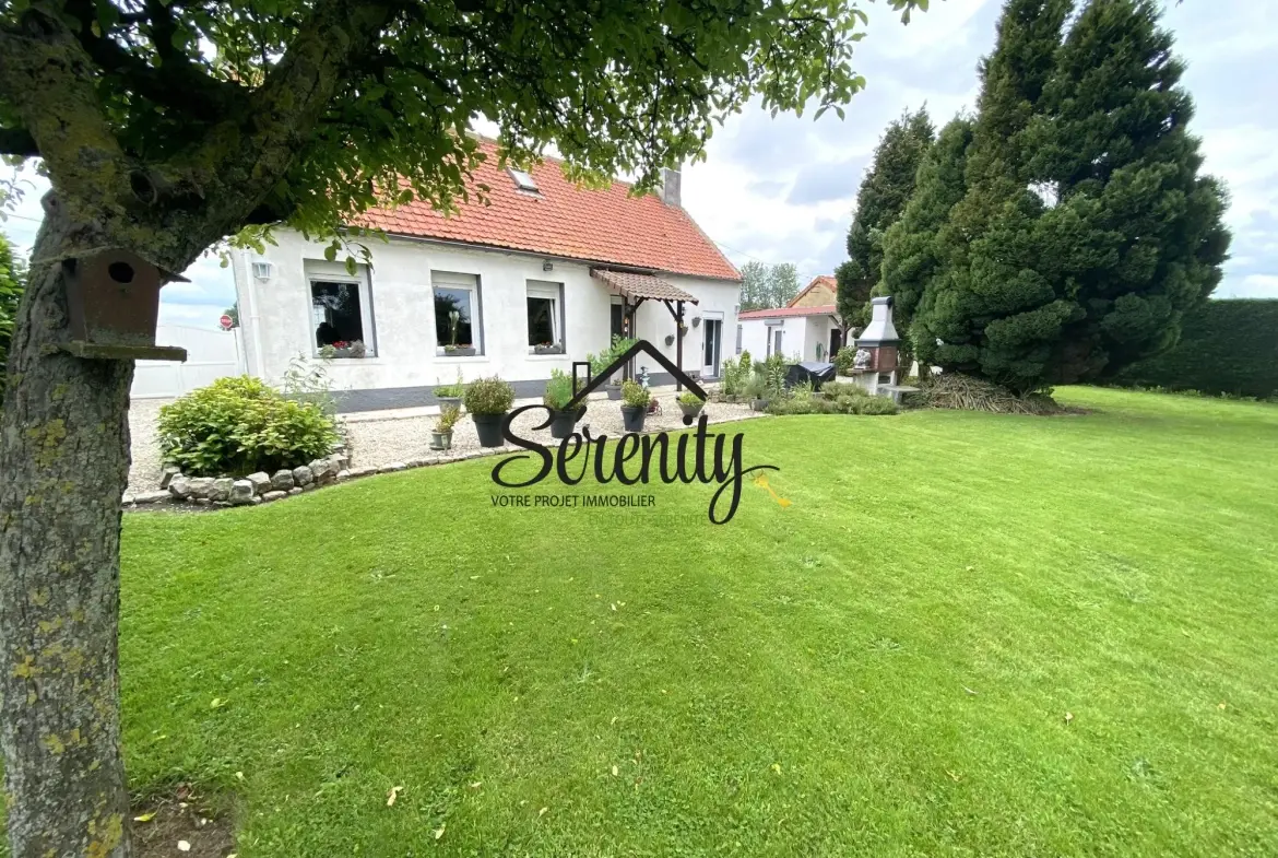 Maison individuelle de 95 m² à Honnechy avec jardin et garages - Secteur calme 