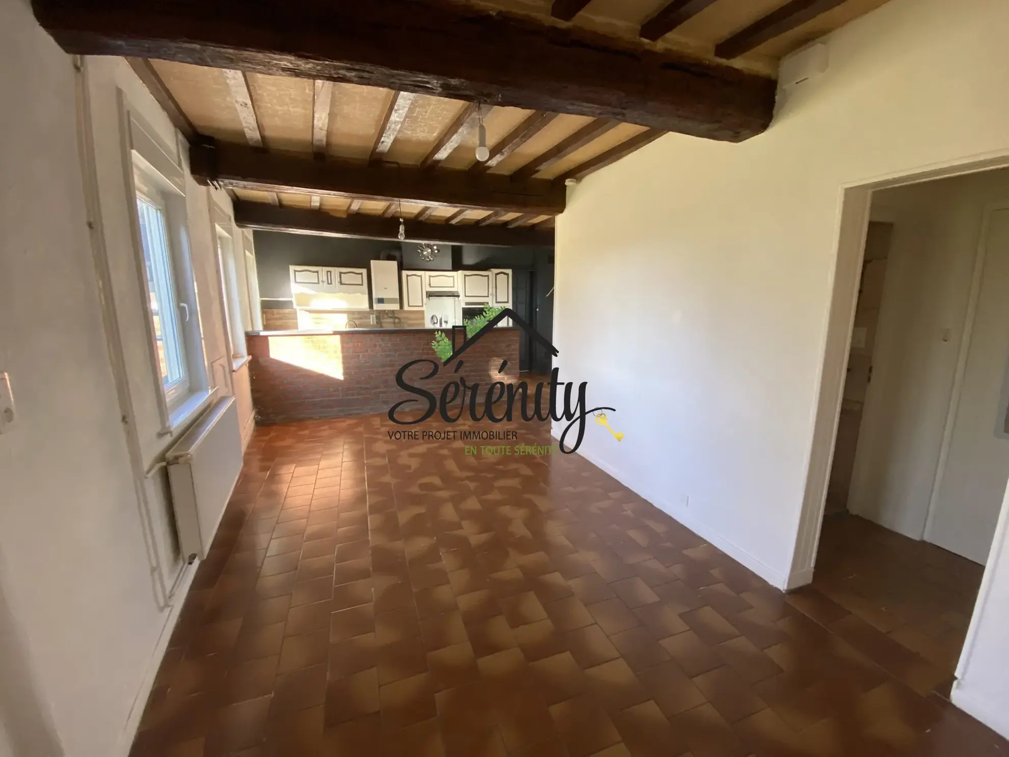 Maison individuelle de 95 m² à Honnechy avec jardin et garages - Secteur calme 