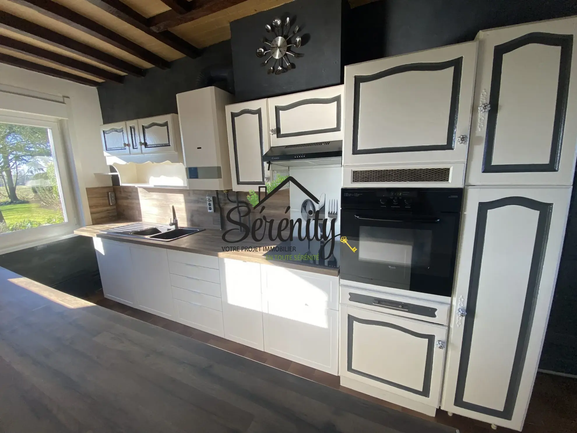 Maison individuelle de 95 m² à Honnechy avec jardin et garages - Secteur calme 