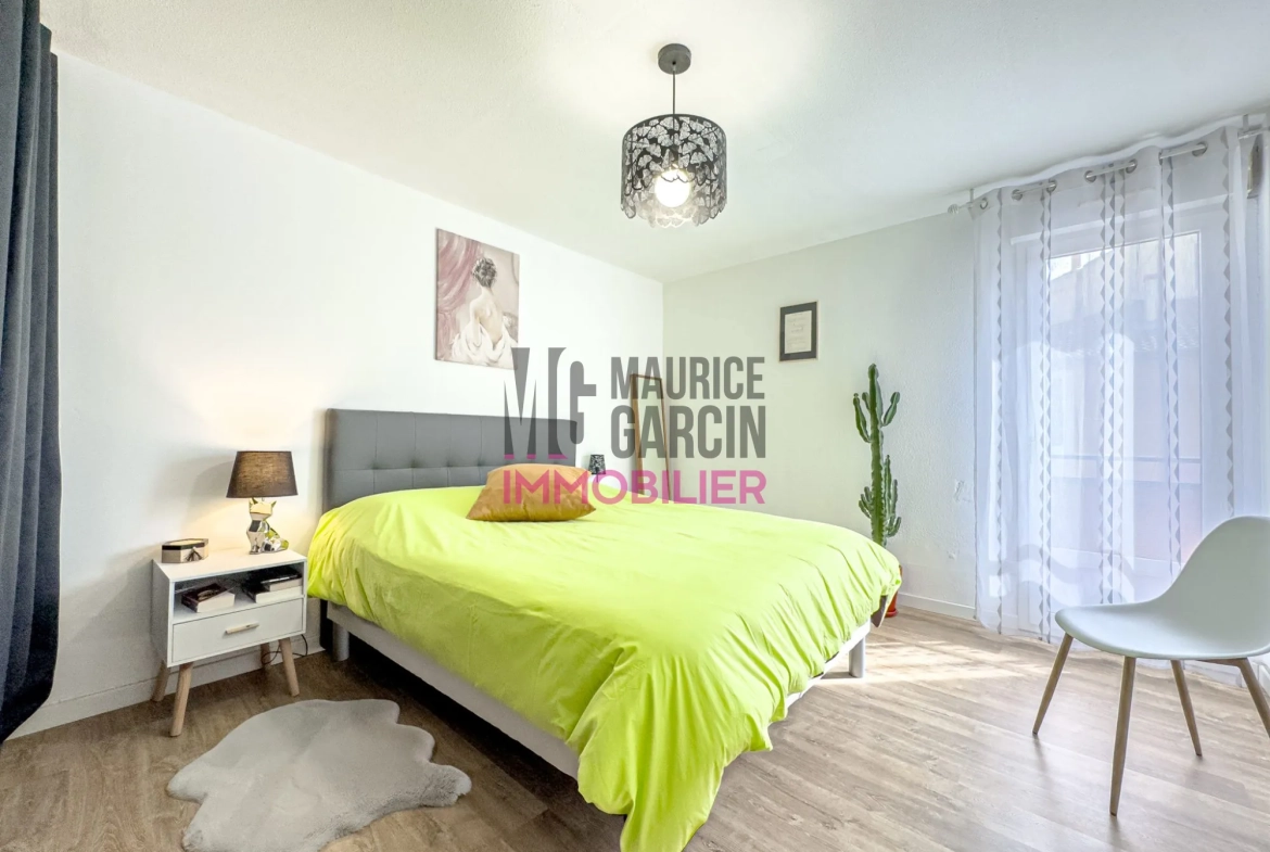 Appartement 3 pièces de 86,58 m² à Cavaillon avec garage, Vue imprenable 