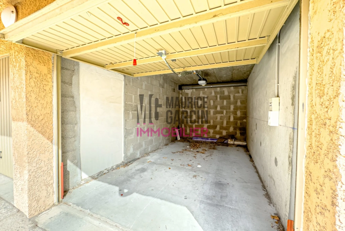 Appartement 3 pièces de 86,58 m² à Cavaillon avec garage, Vue imprenable 