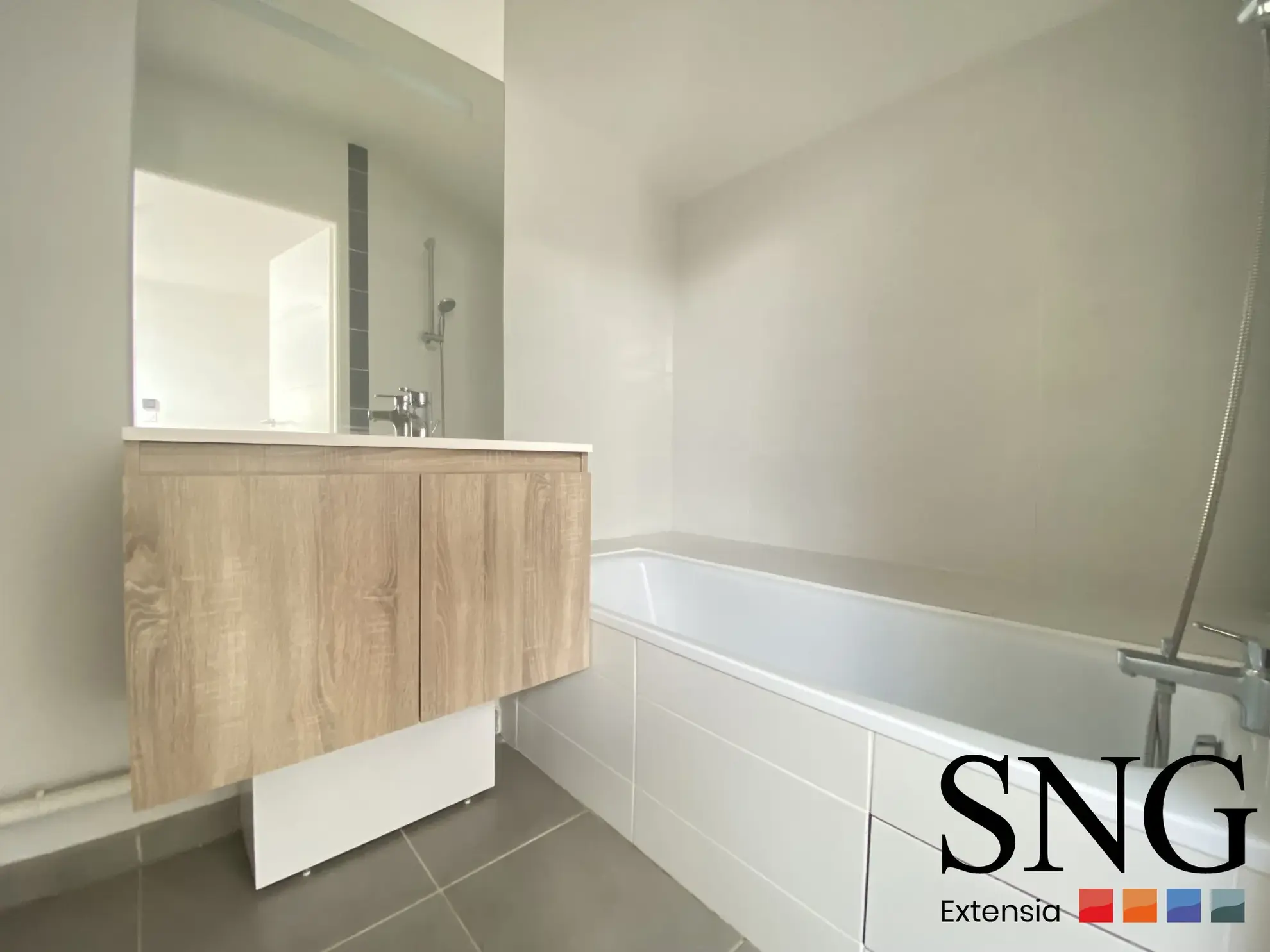 Appartement T3 lumineux avec balcon et parking à Castanet-Tolosan 