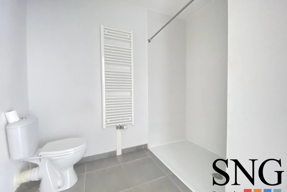 Appartement T3 lumineux avec balcon et parking à Castanet-Tolosan 