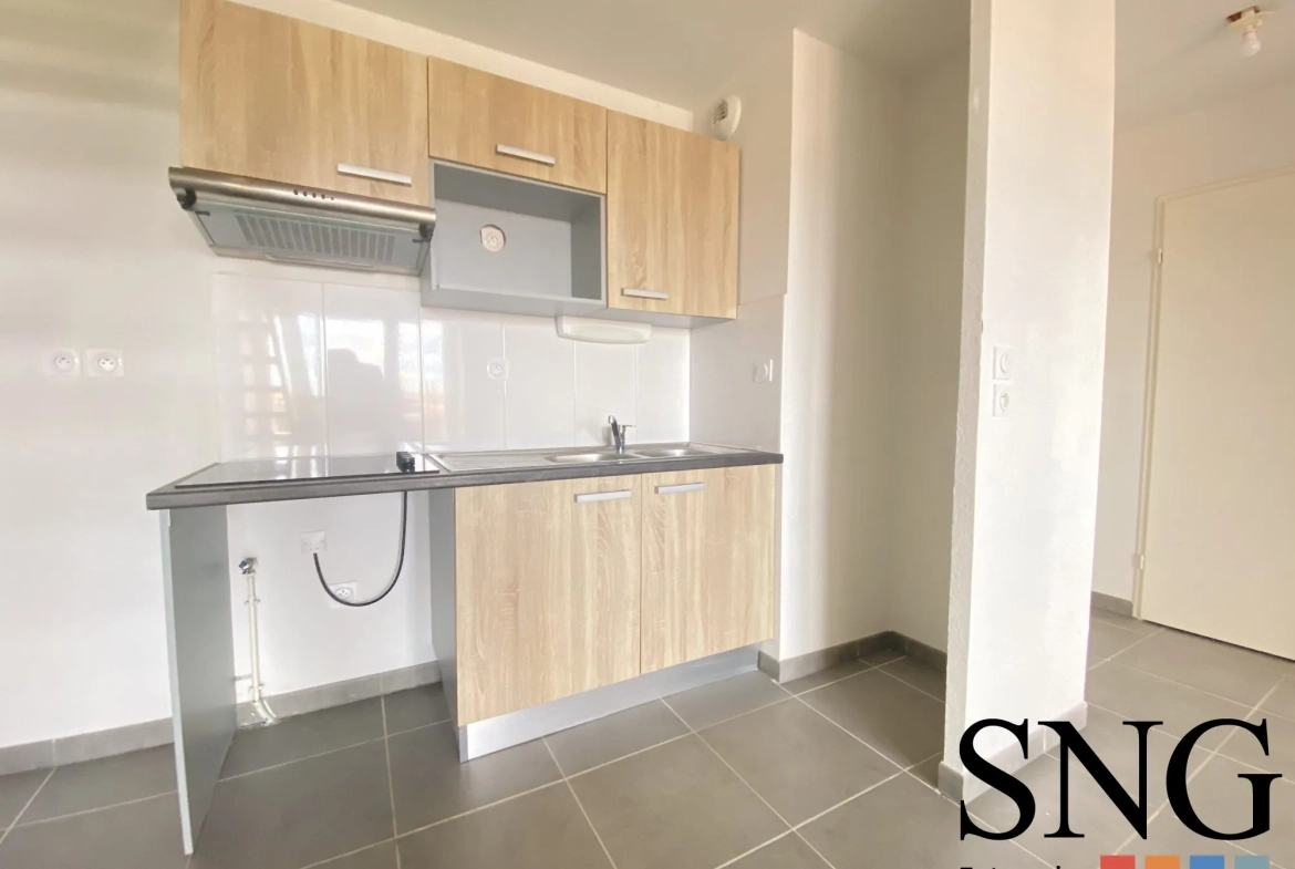 Appartement T3 lumineux avec balcon et parking à Castanet-Tolosan 