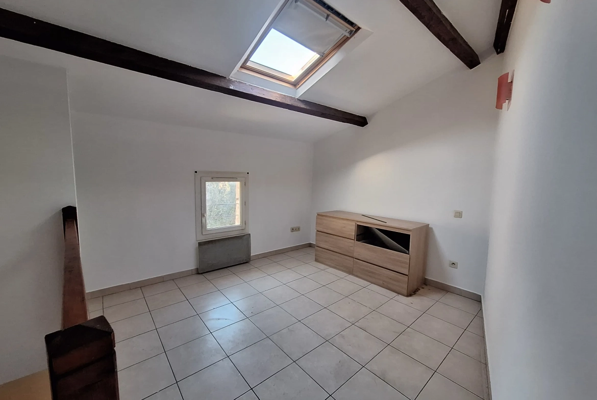 Maison de ville à vendre à Istres center-ville de 30 m² 
