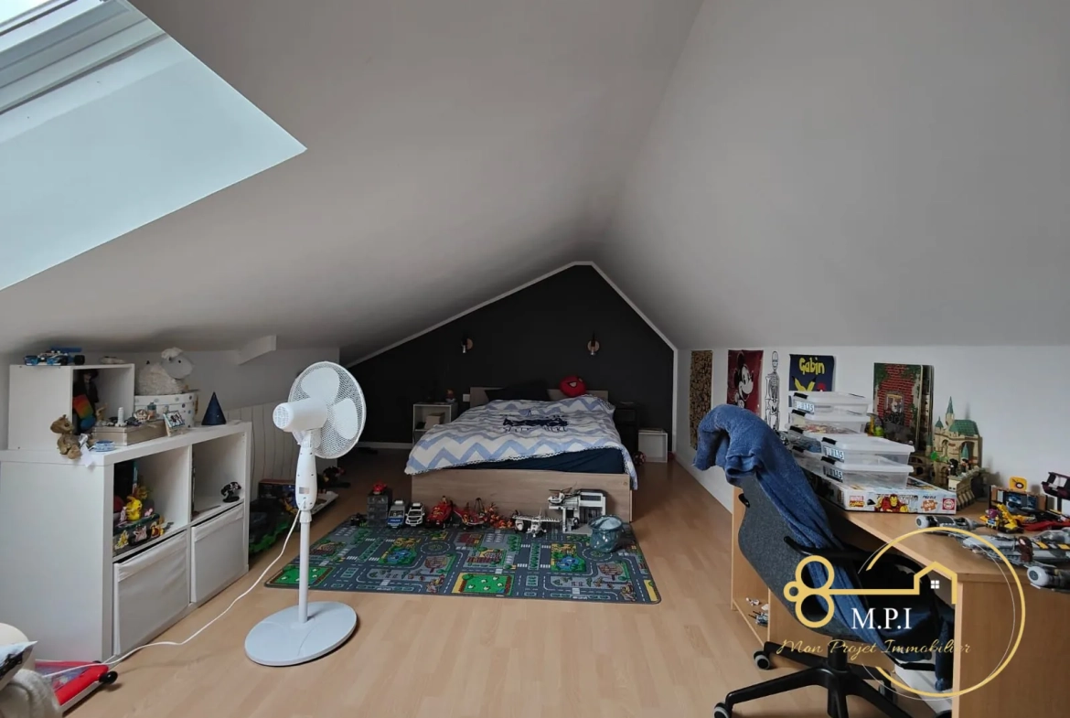 Maison en pierre à vendre près d'Alençon avec garage et terrain clos 