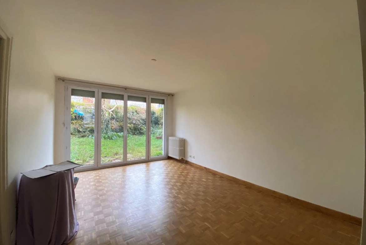 Appartement T4 de 72 m² à Antony face à l'école des Rabats 