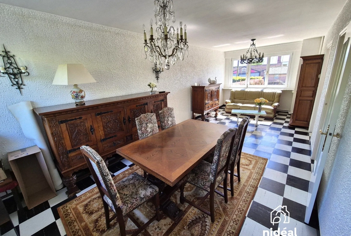 Maison à vendre à Pont-sur-Sambre, village charmant avec jardin et terrain à bâtir 