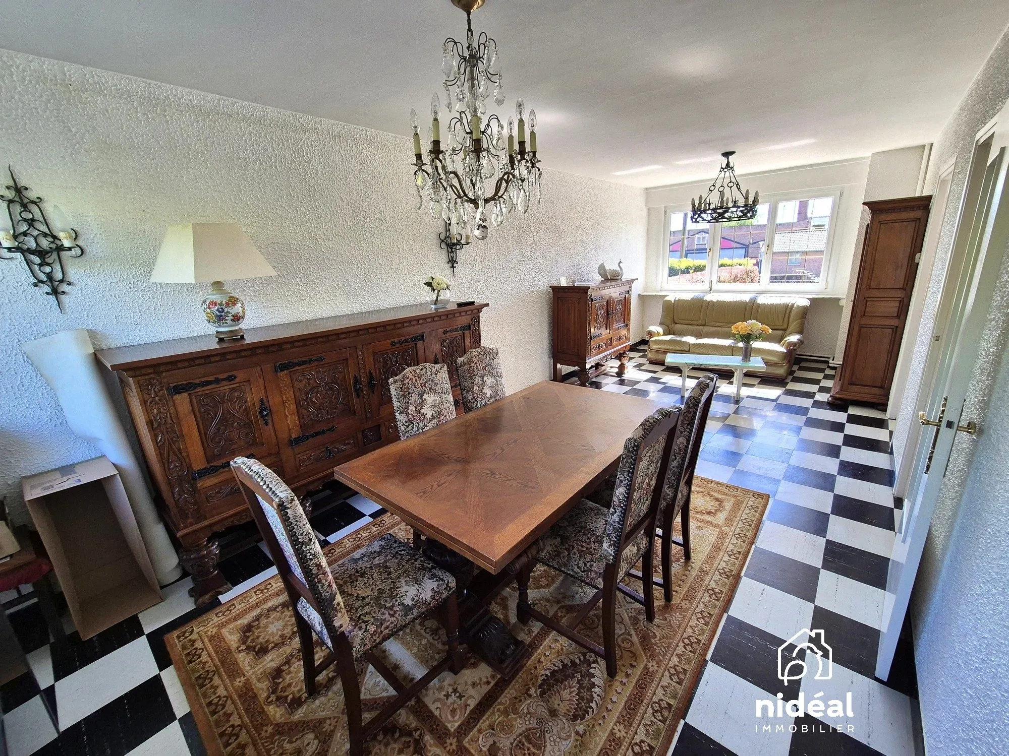 Maison à vendre à Pont-sur-Sambre, village charmant avec jardin et terrain à bâtir 