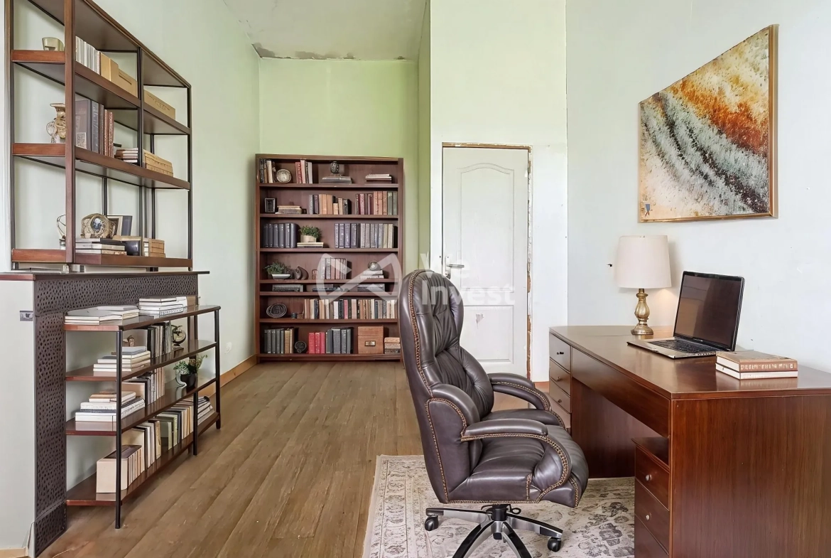 Maison à rafraîchir de 113 m² avec jardin à Monceau-Saint-Waast 