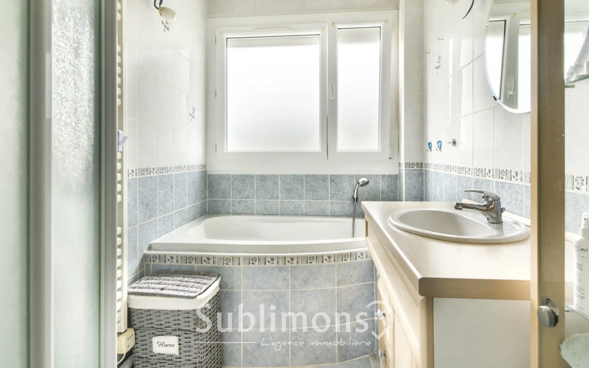 Appartement T4 lumineux à vendre à Saint-Herblain avec parking et cave 