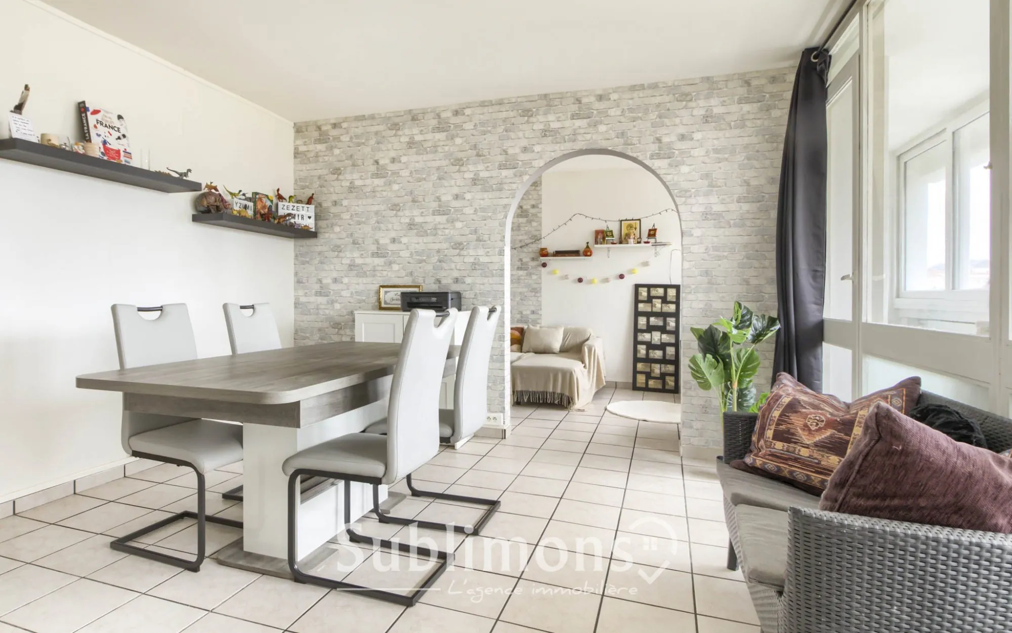 Appartement T4 lumineux à vendre à Saint-Herblain avec parking et cave 
