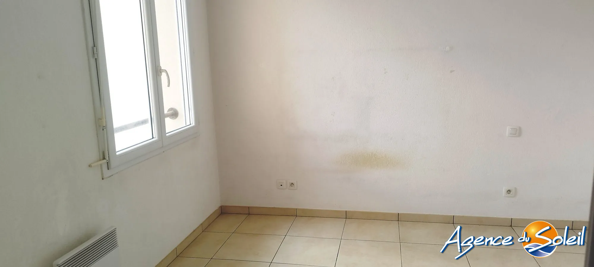 Appartement T2 lumineux avec balcon et parking privé à Cabestany 