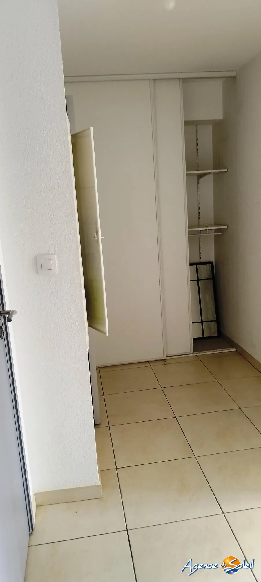 Appartement T2 lumineux avec balcon et parking privé à Cabestany 