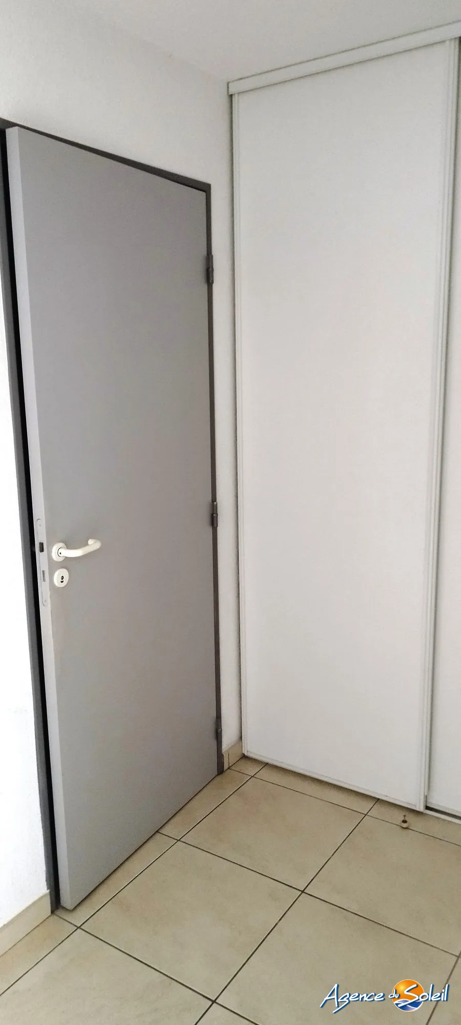 Appartement T2 lumineux avec balcon et parking privé à Cabestany 