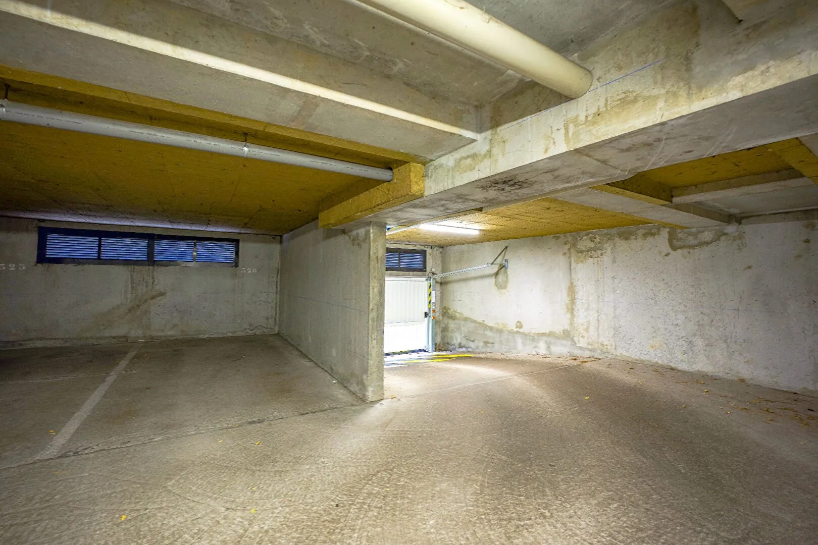 Grand parking intérieur sécurisé à Vandoeuvre-lès-Nancy 