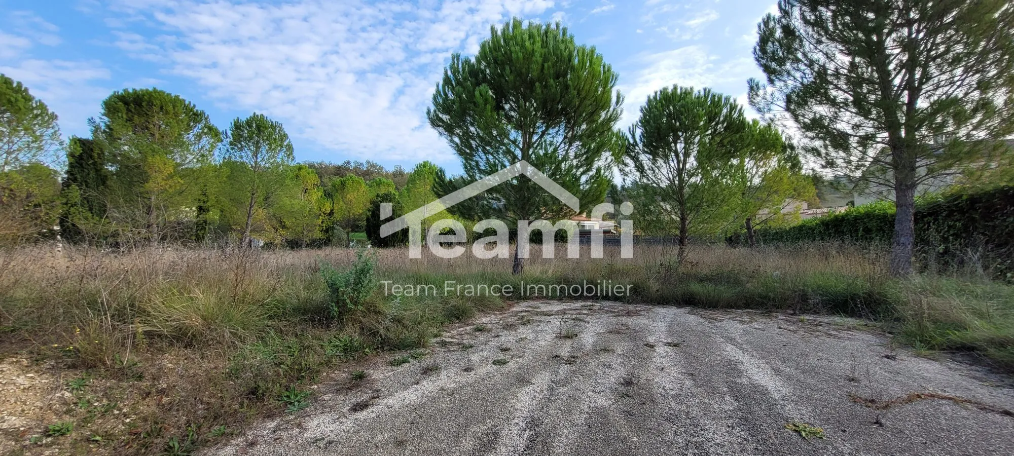 Terrain constructible à vendre à Saint-Jean-de-Maruéjols-et-Avéjan 