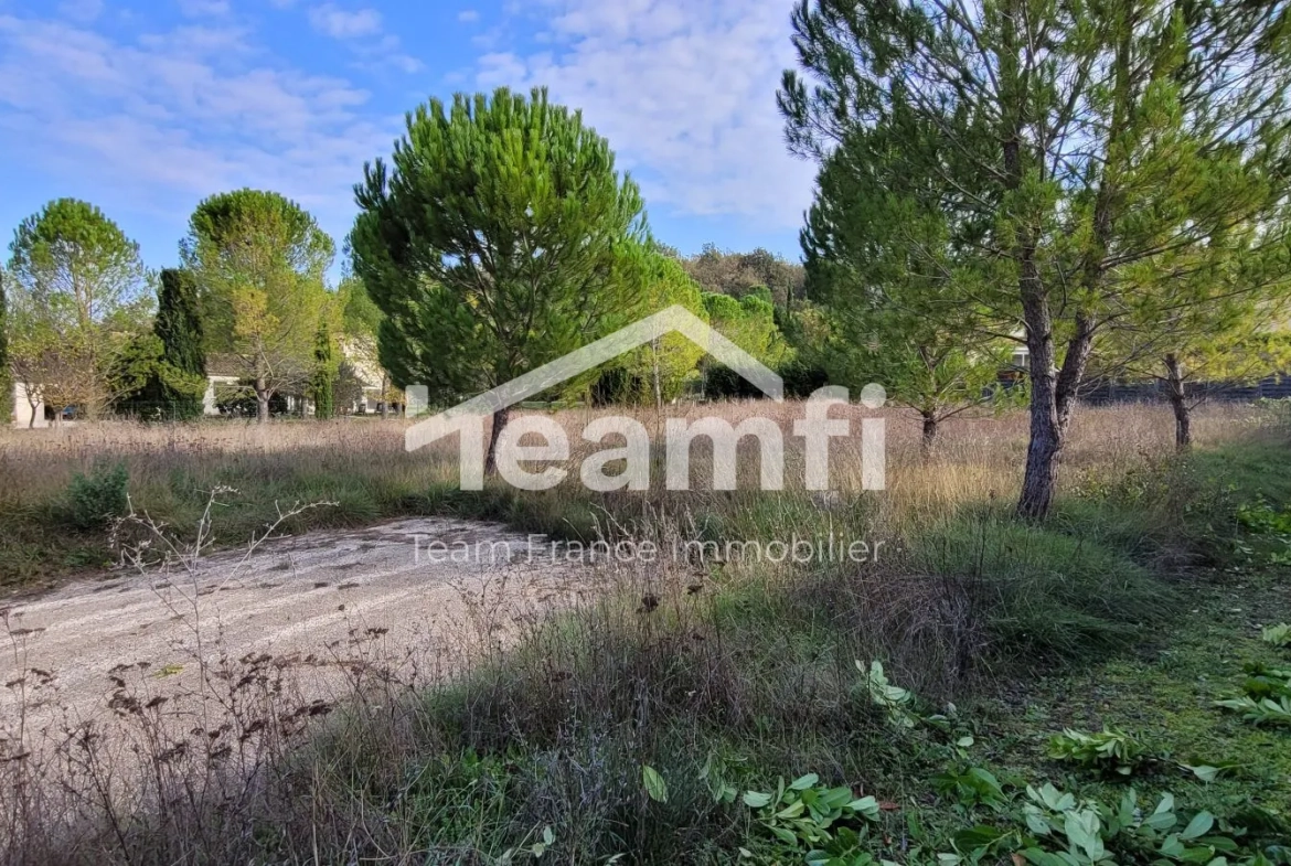 Terrain constructible à vendre à Saint-Jean-de-Maruéjols-et-Avéjan 