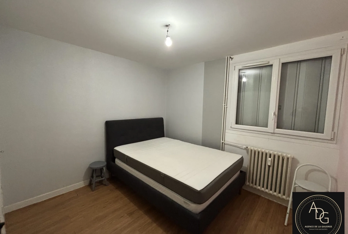 Appartement T2/3 meublé à vendre à Chartres, parfait pour investisseur ou résident 
