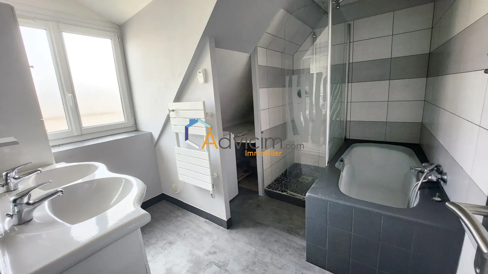 Appartement duplex à vendre à Orléans Saint Marceau – 1 chambre, proche tramway 