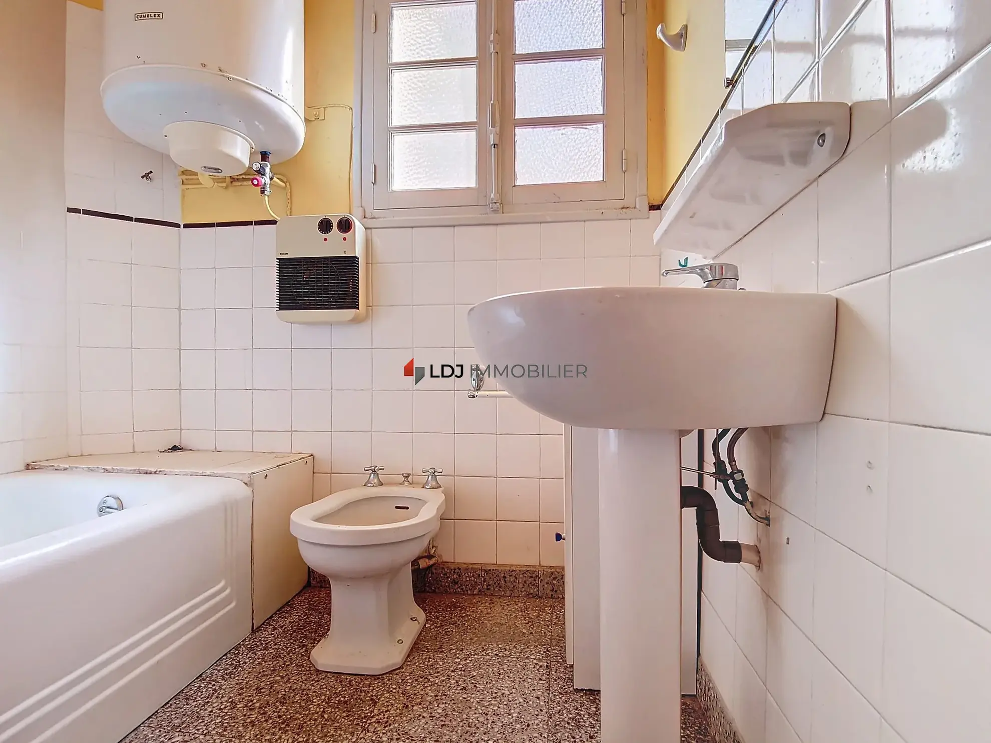 Maison de charme avec vue imprenable à Arles-sur-Tech à rénover 