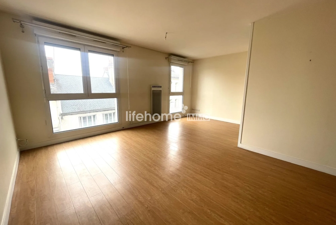 Charmant appartement T2 dans résidence senior à Châteauroux, idéal investissement sécurisé 