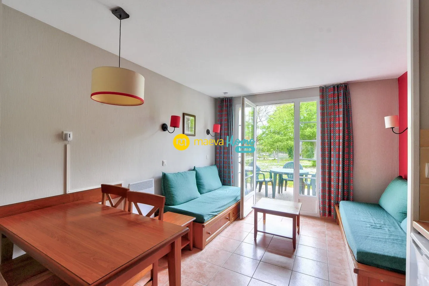 Appartement duplex avec terrasse à Monflanquin – Résidence du Lac 