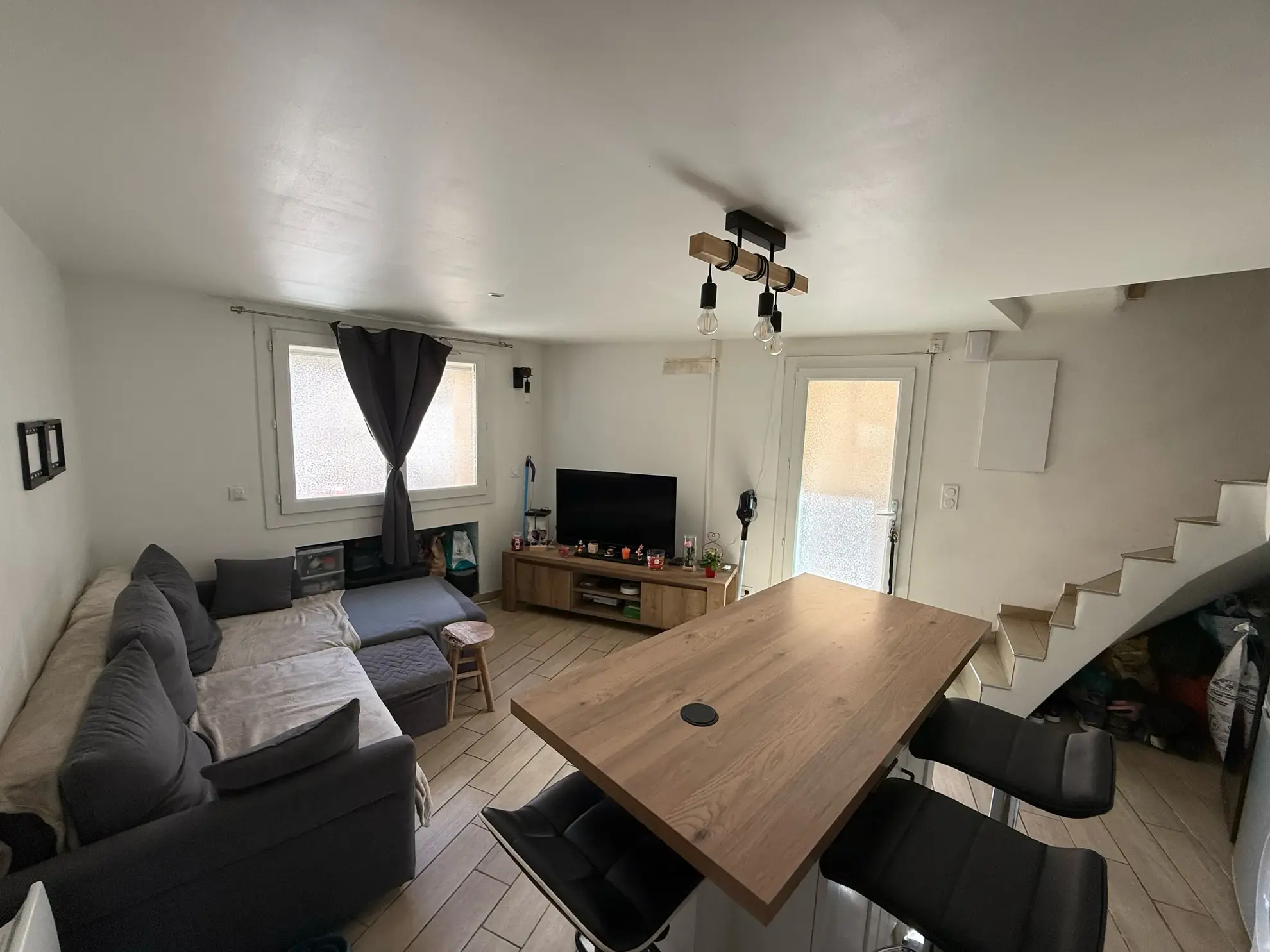 Charmante maison de village de 51 m² à Pourcieux, entièrement rénovée 