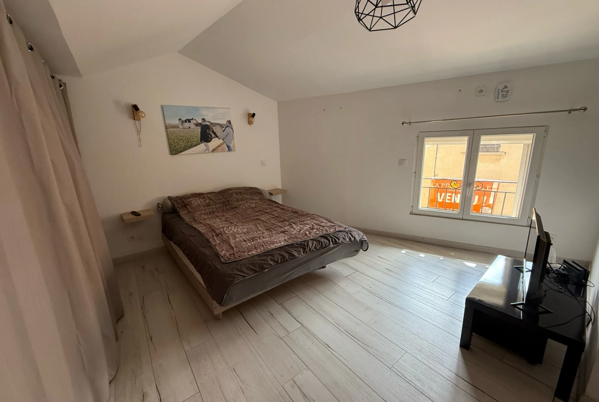 Charmante maison de village de 51 m² à Pourcieux, entièrement rénovée 